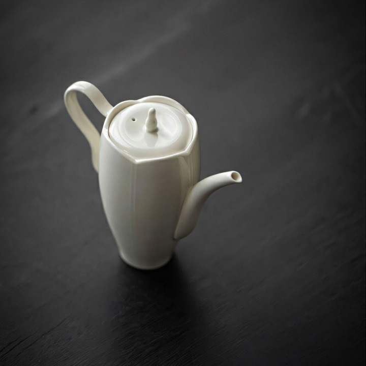 楽天市場】IwaiLoft 【水滴】 ティーポット 陶磁器 茶こし一体型