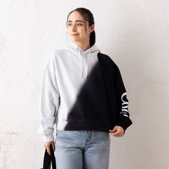 【美品】Chloe クロエ　パーカー　スウェットセットアップ　ボタンロゴ　L image.jpg