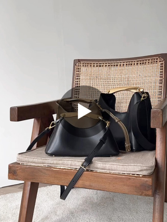 【エレメ】本革 ハンド ストラップ付バケットバッグ CANELE CARAMEL CHARLES ＆ KEITH ショルダーバッグ バッグ Gabine ガビーヌ