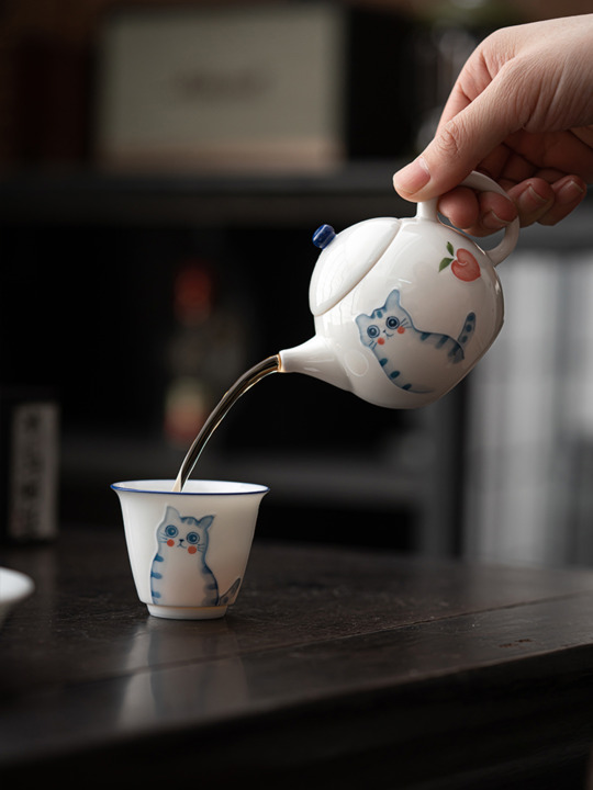 楽天市場】IwaiLoft 小さい 猫 急須 ティーポット 陶磁器 醤油 楽天市場】IwaiLoft 小さい 猫 急須 ティーポット 陶磁器 醤油
