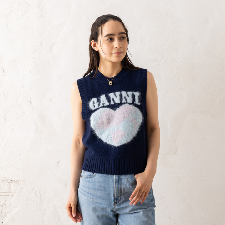 まとめ様専用☆ganni ロゴニットベスト LITMUS