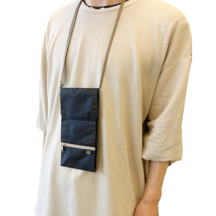 入手困難　中国公安警察　実物　ポーチ類 image.jpg