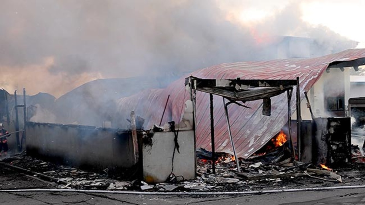 製箱会社で出火 けが人なし 函館：北海道新聞デジタル