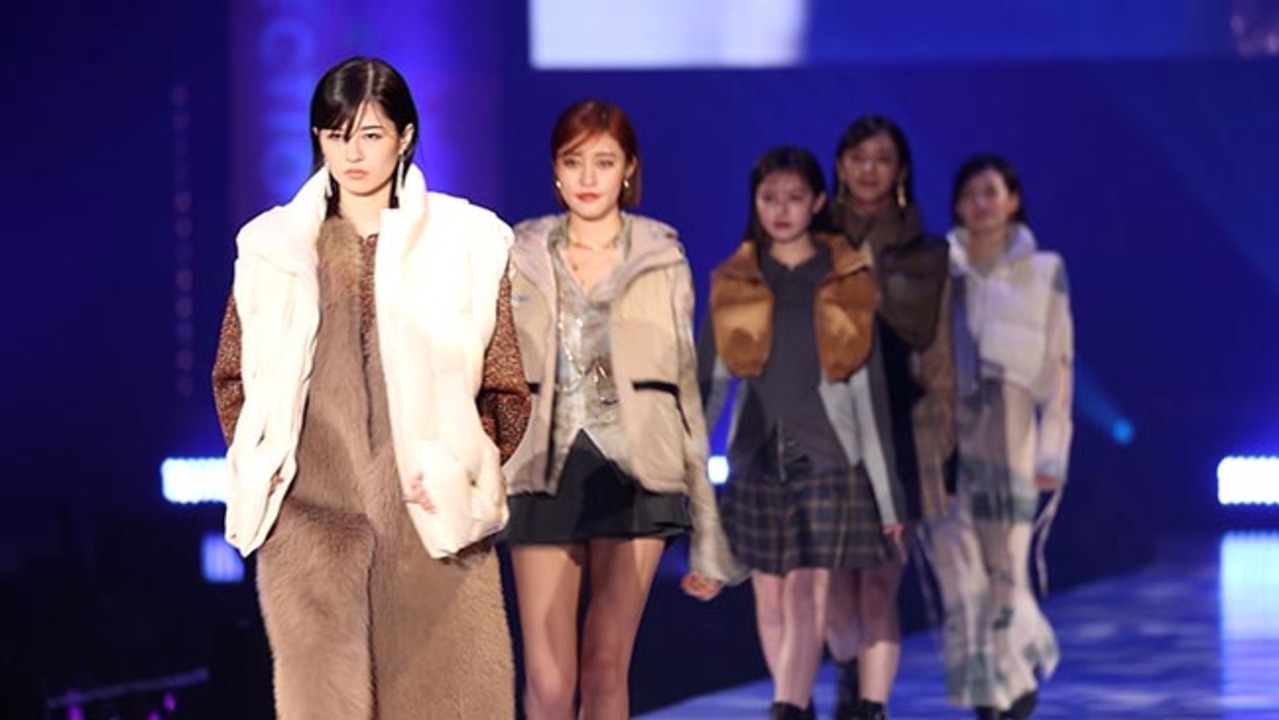 道内最大級のファッションイベント「札幌コレクション２０２４　ＳＰＲＩＮＧ／ＳＵＭＭＥＲ」が北海きたえーるで開かれた