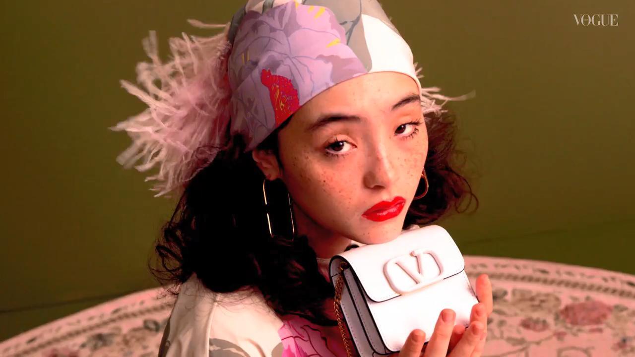 モトーラ世理奈のカラフル・ドリーム。｜ファッション・ビューティー