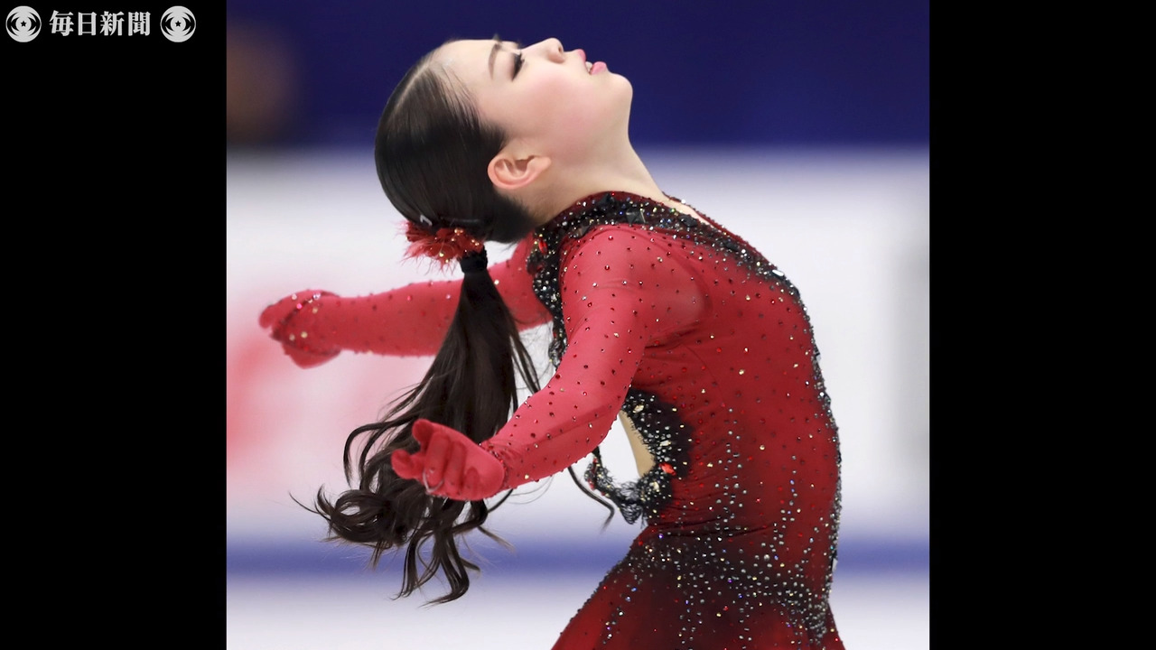 コストルナヤが世界最高得点で1位発進 2位に紀平 ザギトワは4位 Nhk杯女子sp 毎日新聞