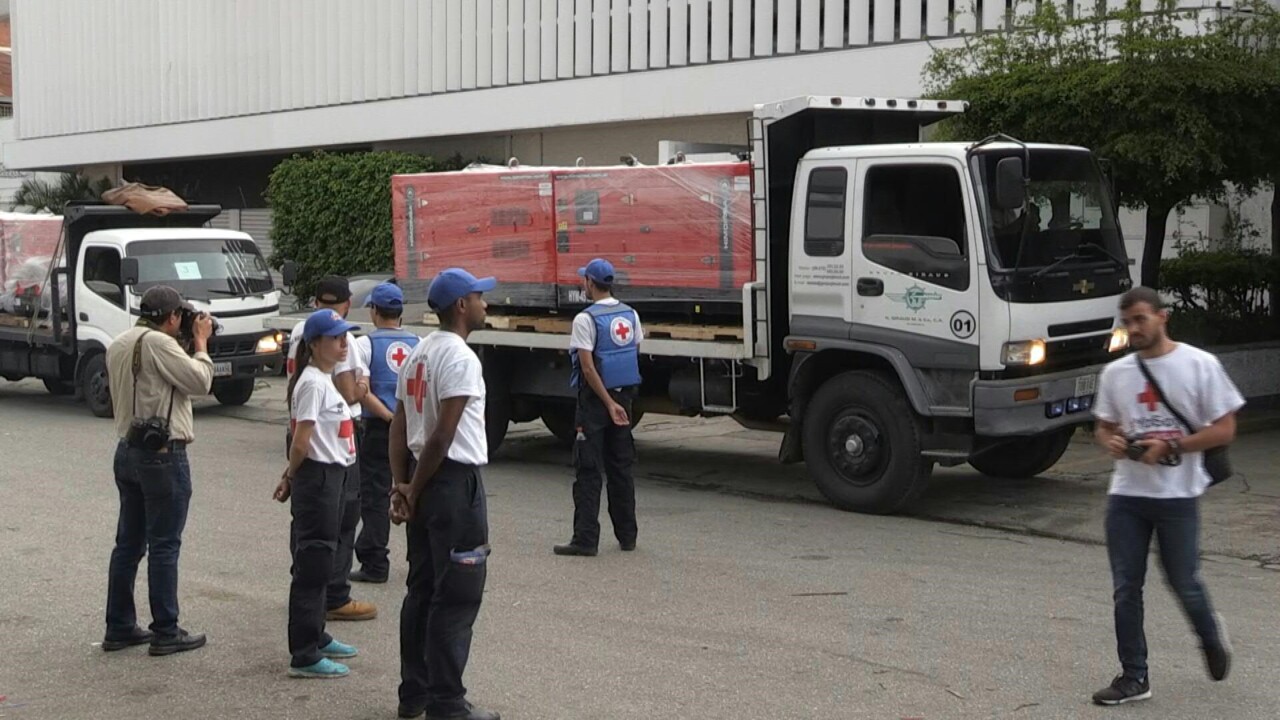 動画 赤十字の支援物資第2弾 ベネズエラに到着 医療用品や発電機も 写真1枚 国際ニュース Afpbb News