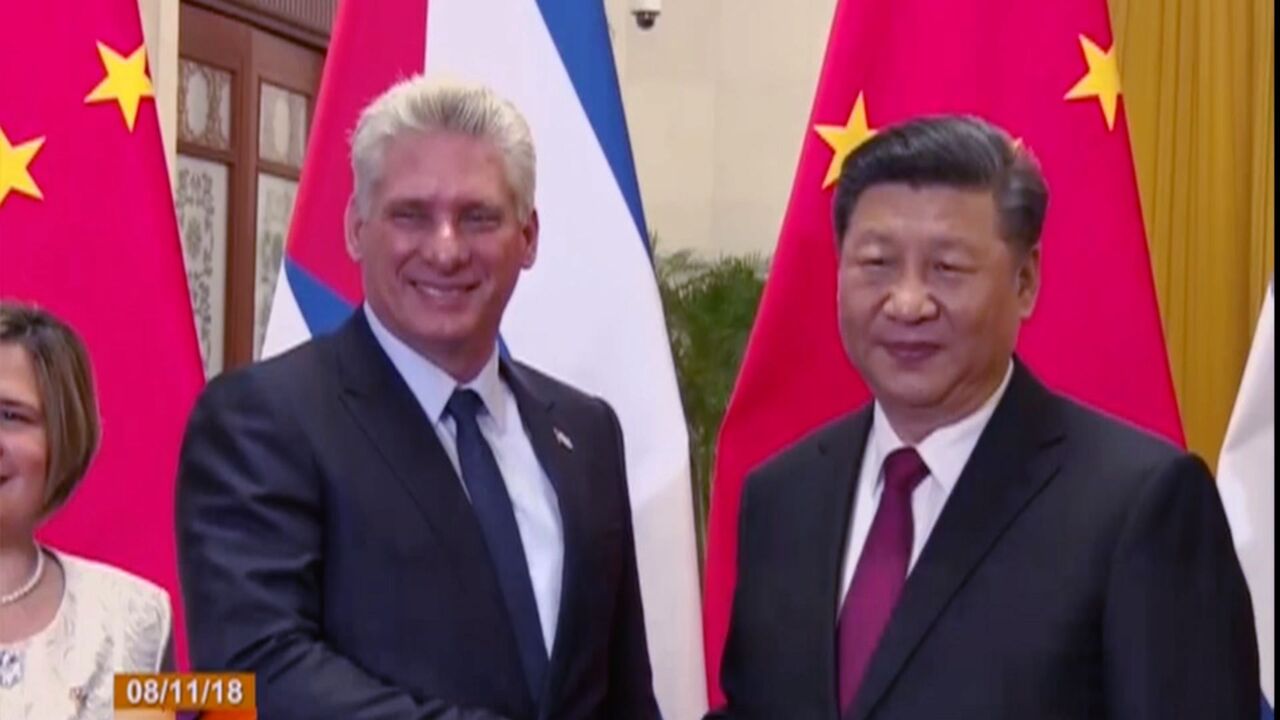 動画 キューバ議長が中国訪問 習国家主席と会談 写真1枚 国際ニュース Afpbb News