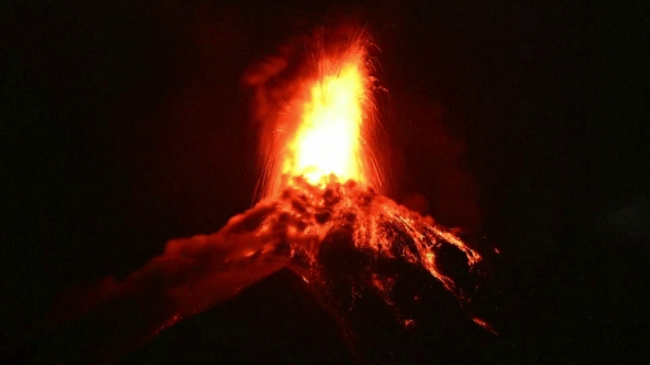 動画 グアテマラ フエゴ火山が再噴火 約3000人避難 写真1枚 国際ニュース Afpbb News