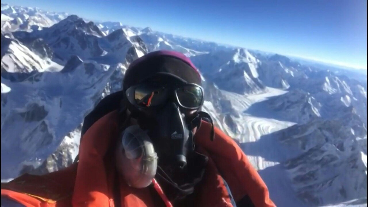 動画 ネパールの登山家チーム K2冬季登頂に初成功 写真1枚 国際ニュース Afpbb News