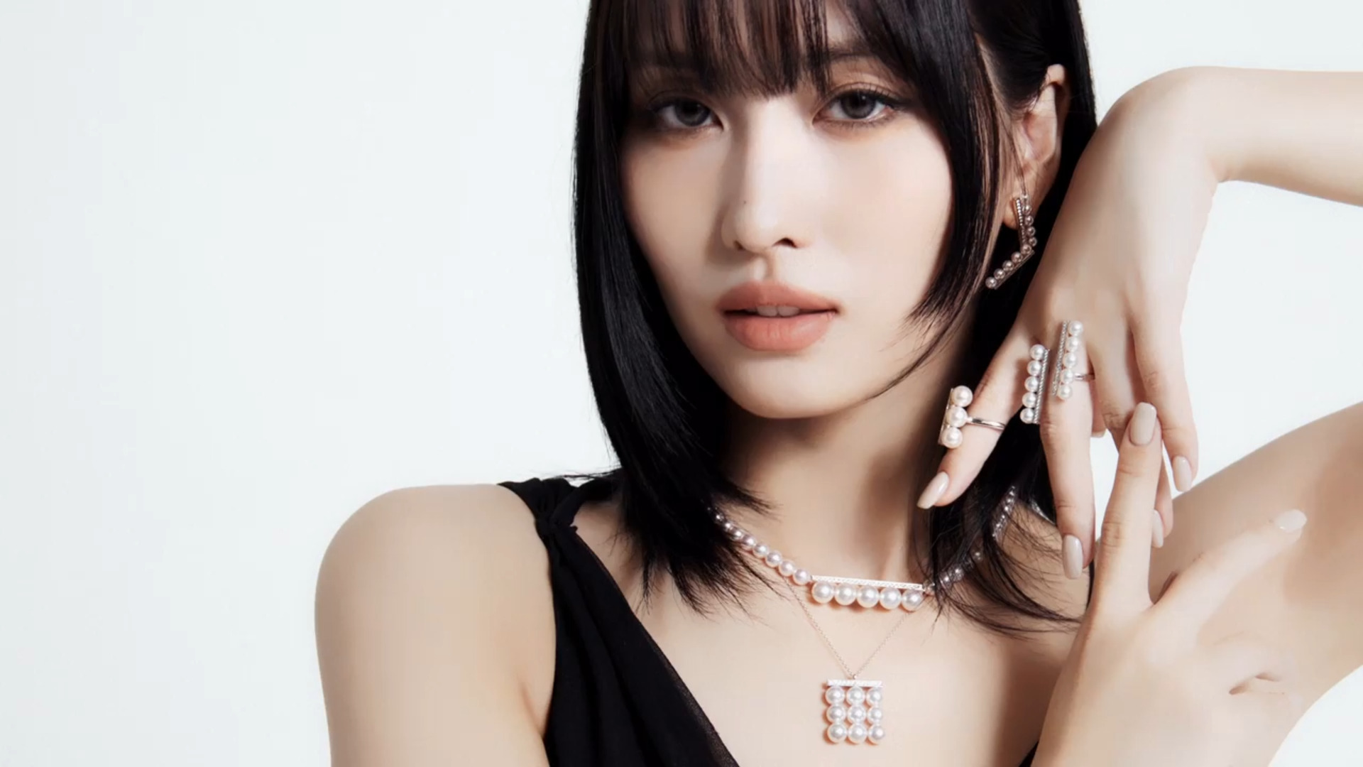 MOMO と「タサキ」のパール、艶めきのケミストリー | ELLE［エル