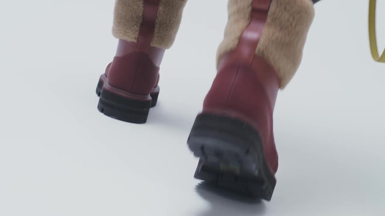 中村アン「ロロ・ピアーナ」のバッグと未知なる冒険の旅へ | ELLE